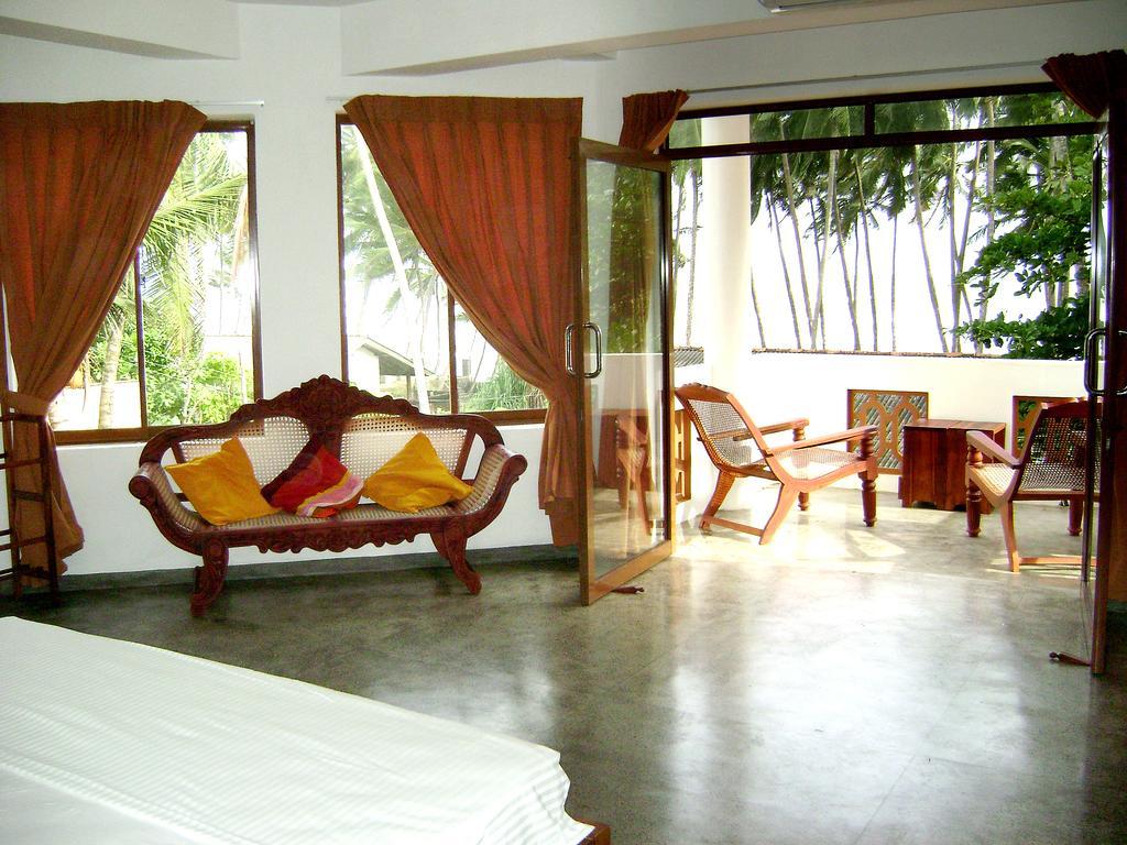 Surf Lanka Hotel Матара Номер фото